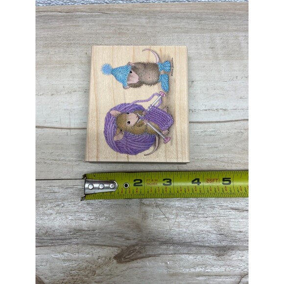 2006 Stampabilities House-Mouse Warmth For Winter Wood Mounted Rubber Stamp - Picture 6 of 6